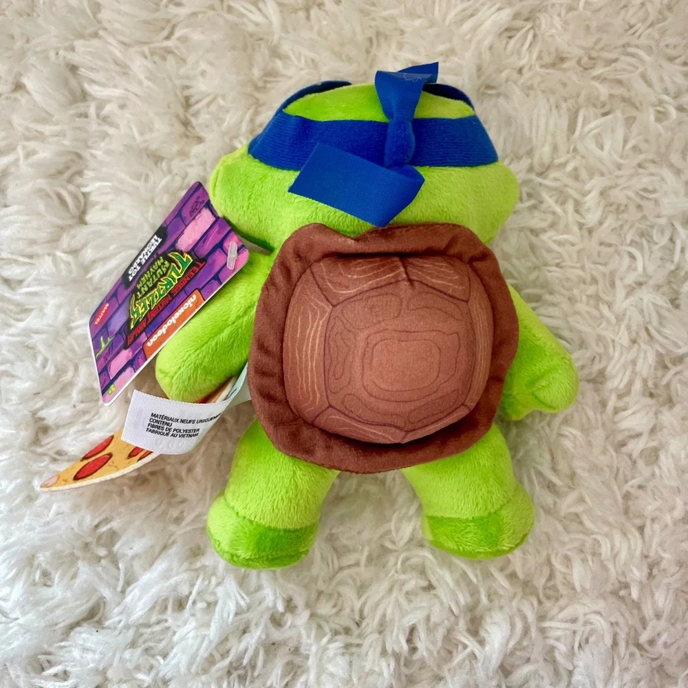 Nickelodeon Teenage‎ Mutant Ninja Turtles Leonardo Plush Toy with Pizza Slice